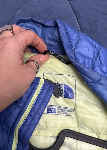 Mavi Fermuarlı Kadın Mont - Görsel 7