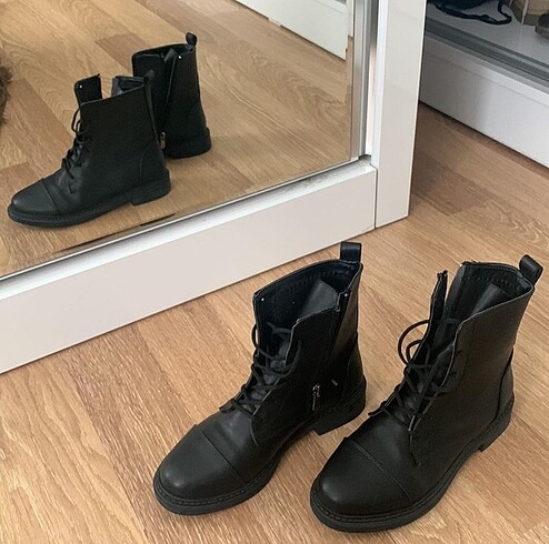 Diğer Siyah bot