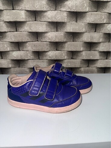 26 Beden Adidas ayakkabı