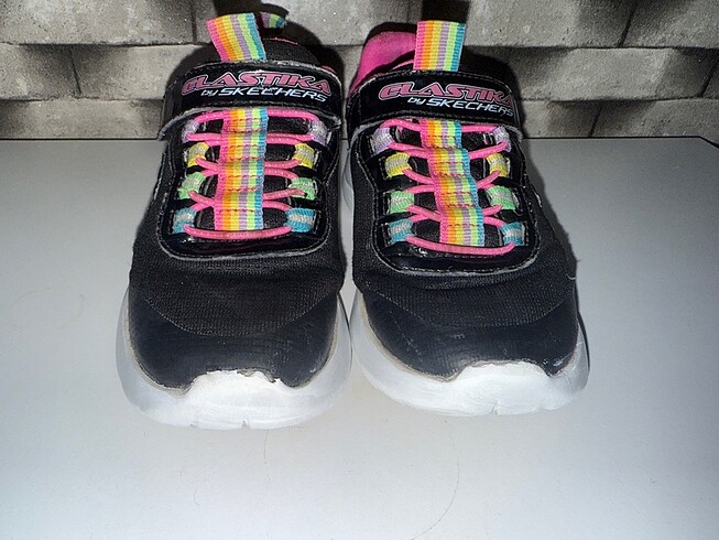 28 Beden siyah Renk Skechers ayakkabı
