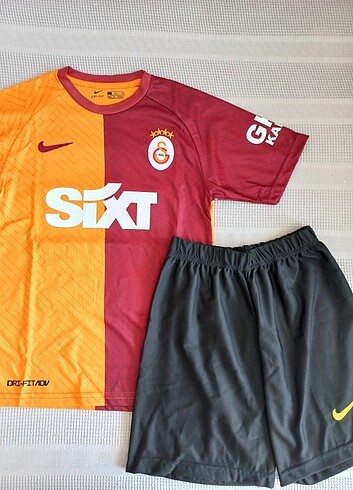 9 Yaş Beden BAHAR isimli GS forması