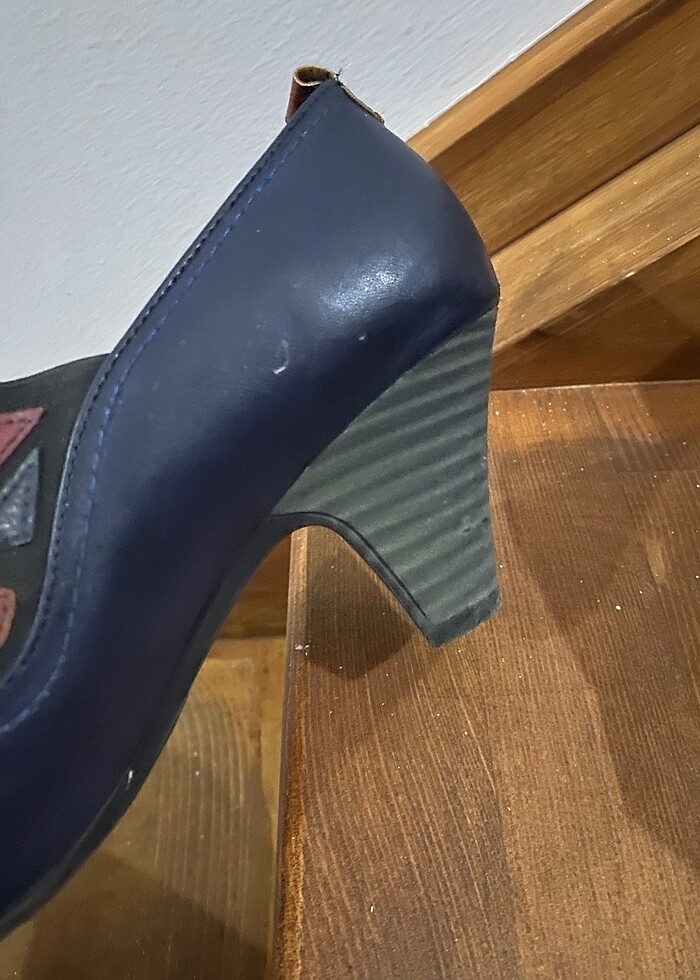 Topuklu ayakkabı - Görsel 3