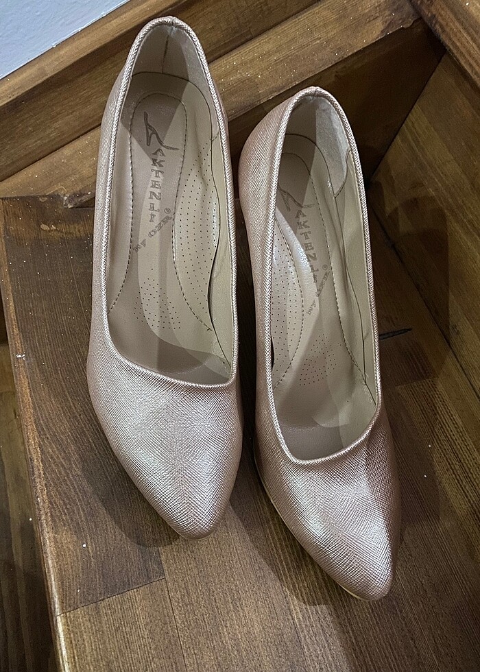 Topuklu ayakkabı - Görsel 4