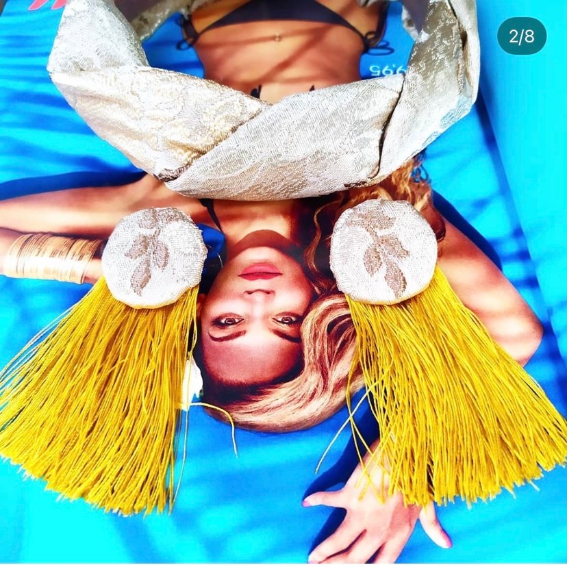 Sarı Püsküllü Mini Nakışlı Bohem Küpe - Görsel 2