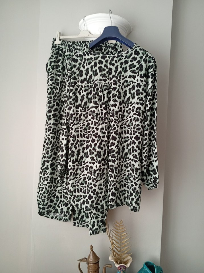 Leopar Desenli Yeşil Bohem Kıyamet - Görsel 2