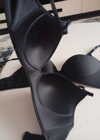 Siyah Minimalist Goth Sütyen - Görsel 3