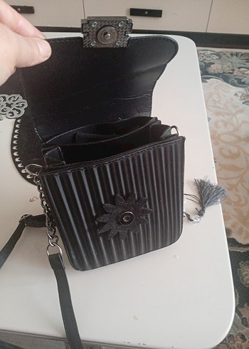 Kilitli Siyah Deri Kadın Çanta - Görsel 8