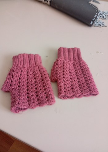 Pembe Örgü Kadın Eldiveni - Görsel 4