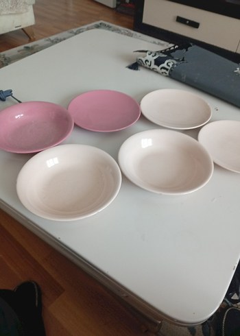 Pastel Pembe ve Beyaz Yemek Tabağı Seti - Görsel 6