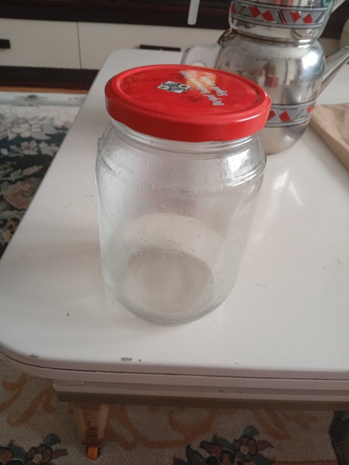 Kırmızı Kapaklı Cam Kavanoz - Görsel 4