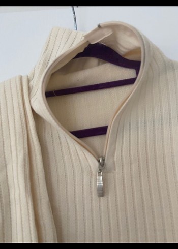 Bej Uzun Kollu Yüksek Yaka Triko Kazak takım - Görsel 2