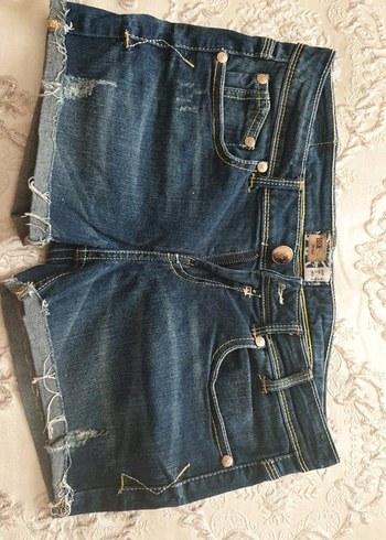 Düğmeli Mavi Mini Denim Şort