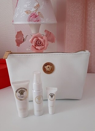Versace Makyaj Çantası
