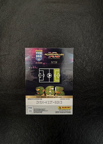 PANİNİ FİFA 365 2025 LAMİNE YAMAL MOMENTUM KARTI - Görsel 3