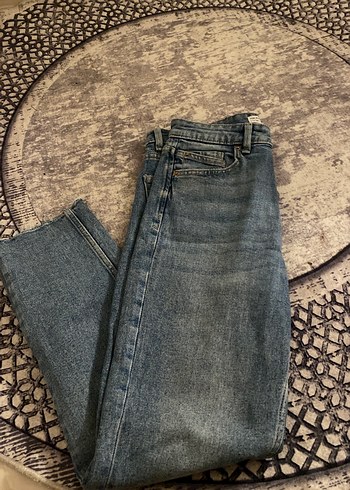 Stradivarius Kadın Denim Pantolon