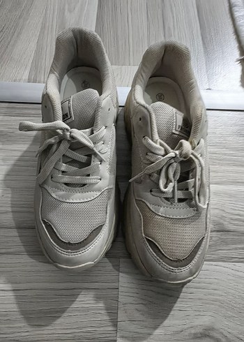 Bej Kadın Spor Ayakkabı Stiletto Topuklu - Görsel 2