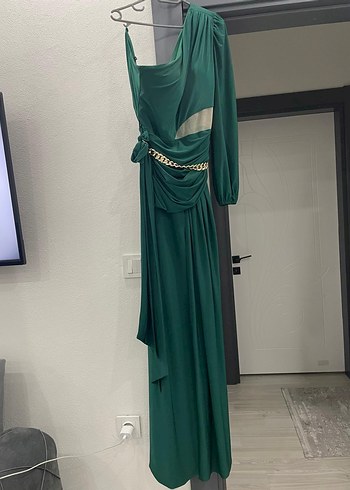 Zincir Detaylı Straplez Uzun Kadın Elbise - Görsel 6