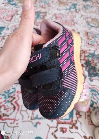 Kız Çocuk Renkli ve Pembe Spor Ayakkabılar - Görsel 4