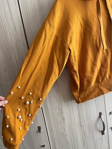 s Beden Boncuklu sweatshirt