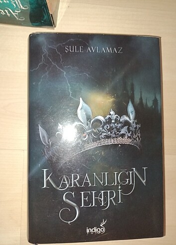 hepsi tertemiz(avcı.onun şeytanları ruh kadehi....)