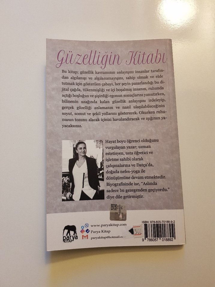 Güzelliğin Kitabı - Ünzile Zeynep Avcı - Görsel 2