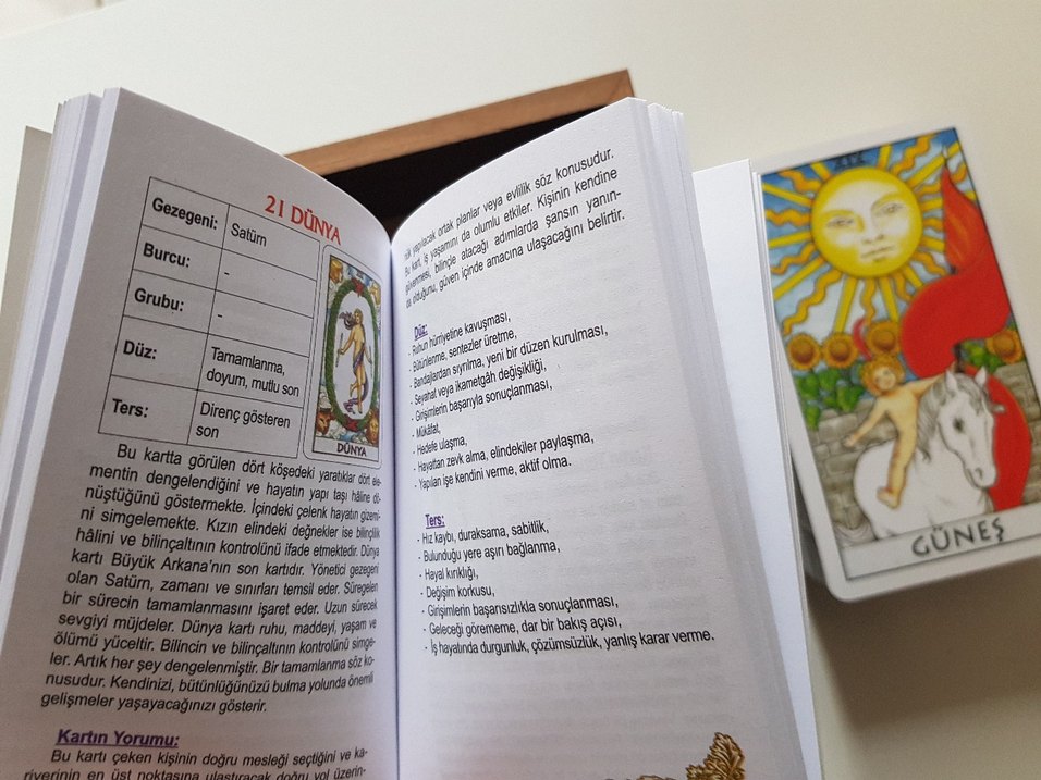 Tarot 78 Kart ve Kitap Seti - Görsel 4