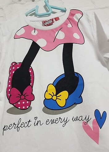 7 Yaş Beden beyaz Renk beyaz minnie tshirt