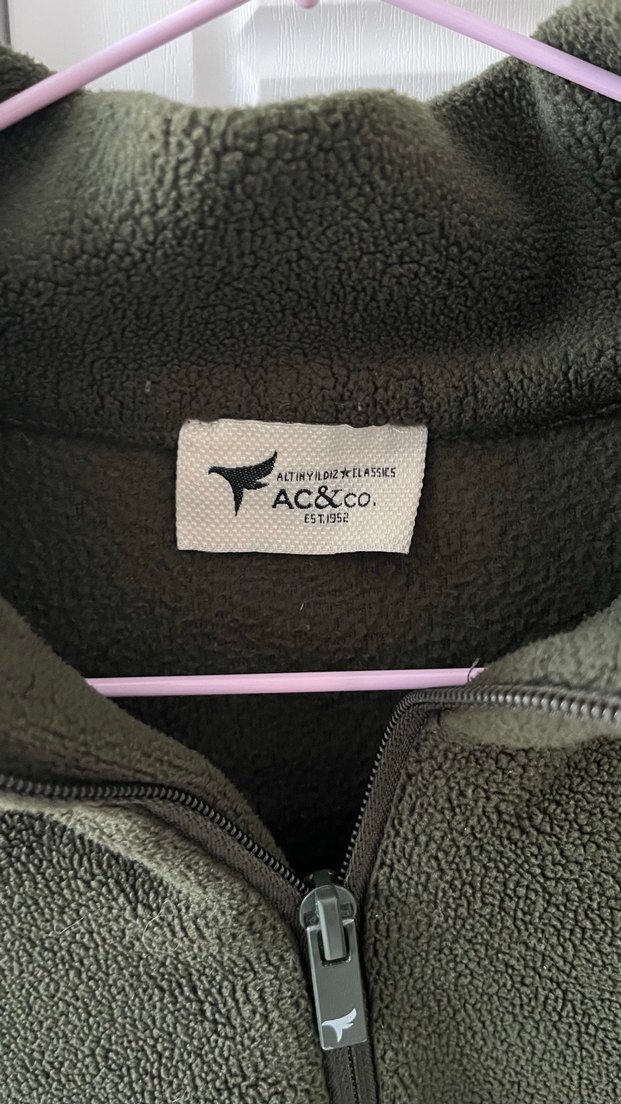 Erkek Gri Fermuarlı Yüksek Yakalı Polar - Görsel 3