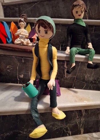 Renkli Kıyafetli El Yapımı Keçe Bebekler - Görsel 7