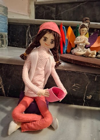 Renkli Kıyafetli El Yapımı Keçe Bebekler - Görsel 5