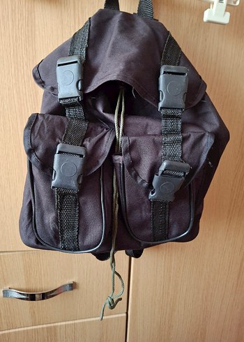 Siyah Tokalı Kadın Sırt Çantası - Görsel 2