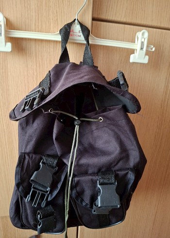 Siyah Tokalı Kadın Sırt Çantası - Görsel 3