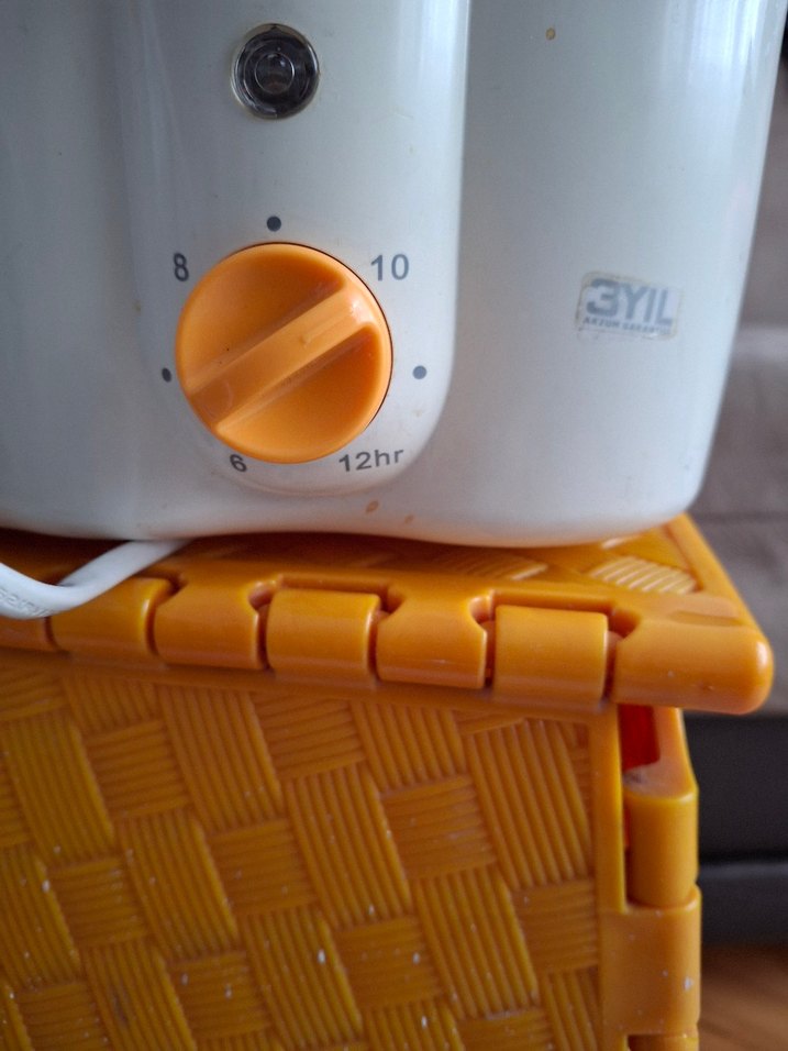 Arzum Bebbe  Yoğurt Yapma Makinesi Turuncu- Krem - Görsel 5