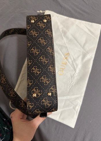 Kahverengi Baskılı Guess Kadın Omuz Çantası - Görsel 6