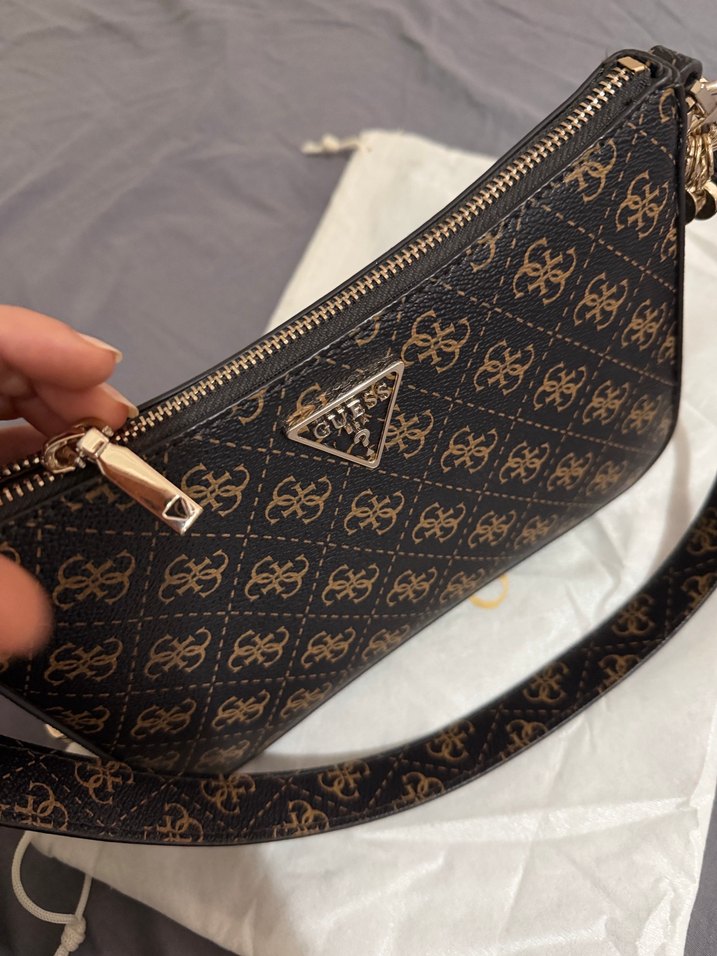 Kahverengi Baskılı Guess Kadın Omuz Çantası - Görsel 2