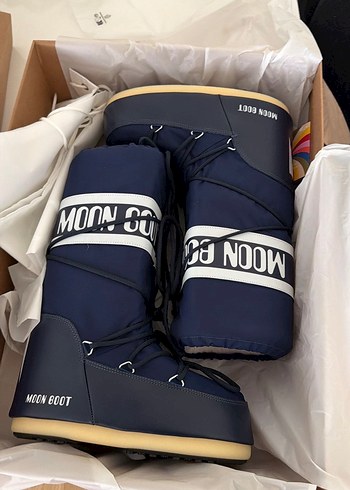 Moon Boot Lacivert Kar Botu 1 Kez Giyildi