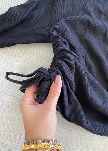 m Beden Siyah Kadın Uzun Kollu Tişört yandan ayarlanabilir