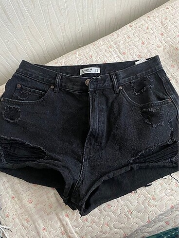 Pull bear siyah şort