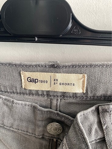 28 Beden Gap şort