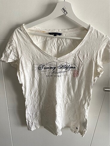 Tommy Hilfiger tişört