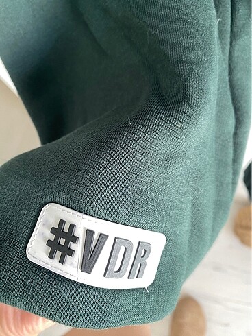 s Beden VDR hırka