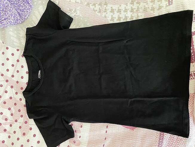 m Beden Lcw siyah tshirt