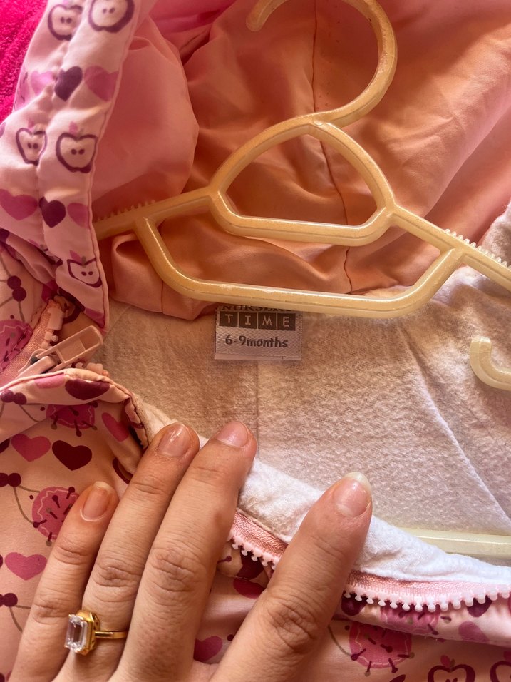 Kapüşonlu Örgü Desenli Pembe Kız Bebek Tulumu - Görsel 4