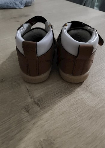 20 Beden Kahverengi Erkek Bebek İlk Adım Ayakkabısı
