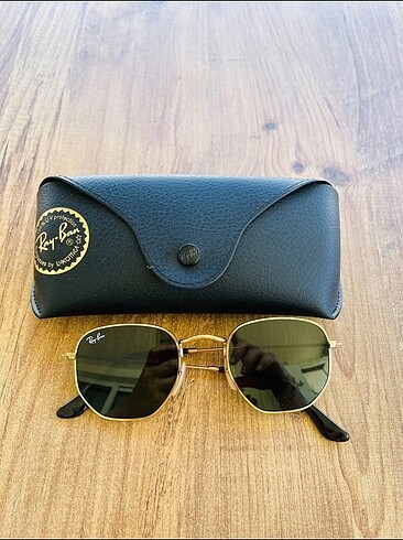 Ray Ban Güneş gözlüğü