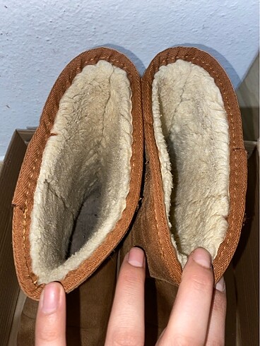 38 Beden Ugg bot