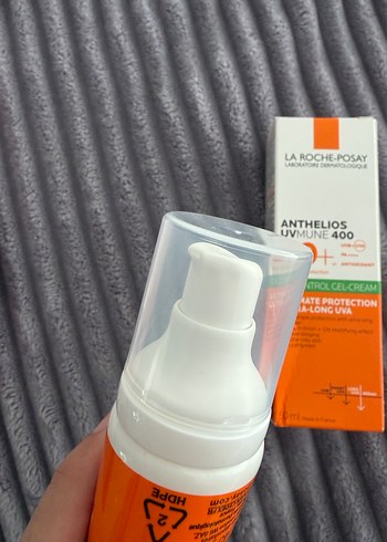 La Roche-Posay Anthelios UVMune 400 SPF 50+ Güneş Kremi - Görsel 4