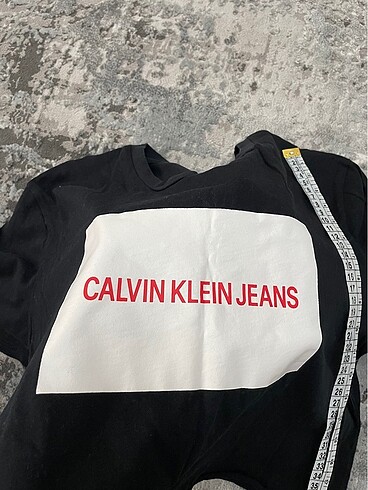 m Beden siyah Renk Calvin klein tişört