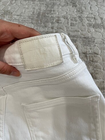 s Beden Zara beyaz kot pantolon