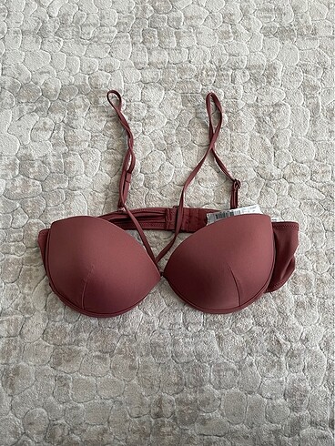 Oysho bikini üstü